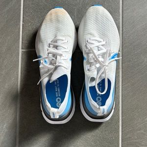 Nike react infinity shoes - Carolina blue and white - size 12
